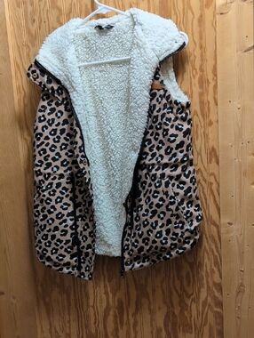 Simply Southern Leopard Print Vest in Tan, Black & White